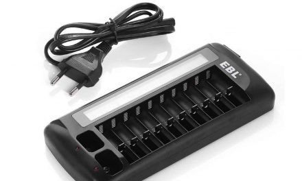 Cargador de Pilas recargables ideal para recargar pilas de Flash